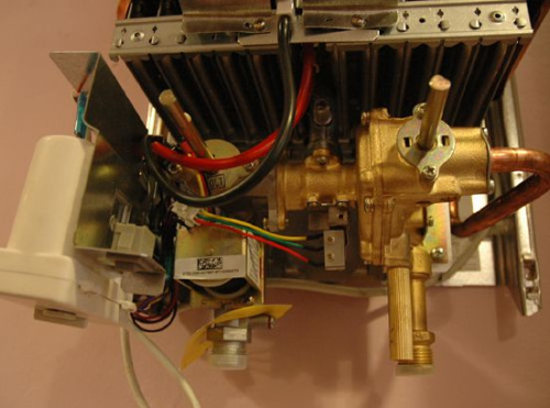 Водонагреватель Bosch Therm 2000 O W 10 KB фото 5