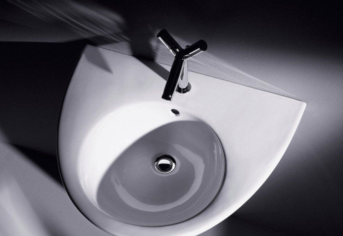 113 900 руб. Смеситель Axor Starck 10030000 для раковины фото 4 Смеситель Axor Starck 10030000 для раковины фото 4