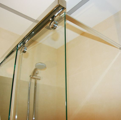 Шторка на ванну GuteWetter Slide Pearl GV-862 левая 75 см стекло бесцветное, профиль хром фото 3