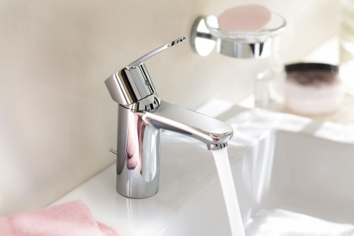 Смеситель Grohe Eurostyle Cosmopolitan 33552002 для раковины фото 2