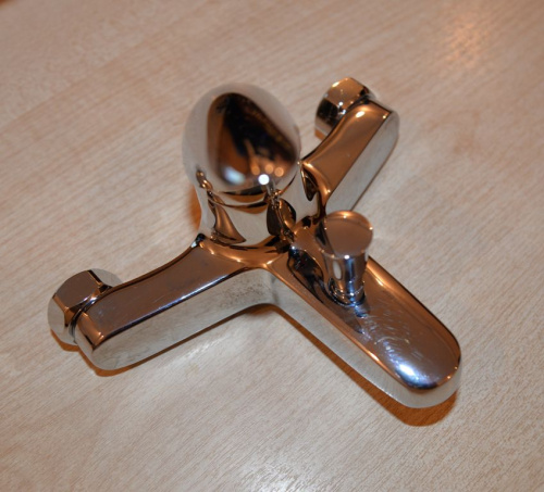 6 540 руб. Смеситель Vidima Орион BA004AA для ванны с душем фото 3 Смеситель Vidima Орион BA004AA для ванны с душем фото 3