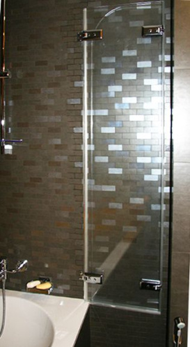 Шторка на ванну GuteWetter Trend Pearl GV-862B правая 90 см стекло бесцветное, фурнитура хром фото 4