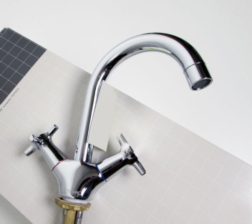 Смеситель Hansgrohe Logis Classic 71271000 для раковины фото 4