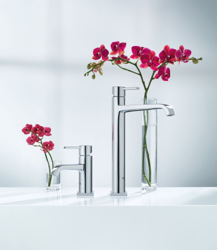 Смеситель Grohe Allure 23403000 для раковины фото 2