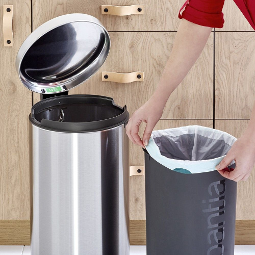 Мусорное ведро Brabantia NewIcon 111822 фото 16