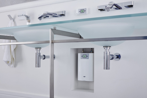 44 280 руб. Водонагреватель Clage E-compact CEX 9 U Водонагреватель Clage E-compact CEX 9 U