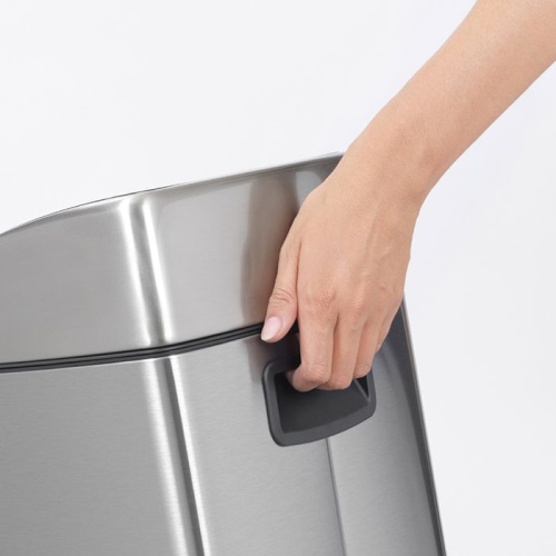 Мусорное ведро Brabantia Touch Bin 384929 фото 6