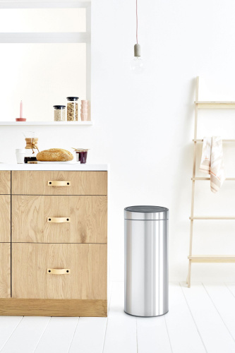 Мусорное ведро Brabantia Touch Bin New 115462 фото 2