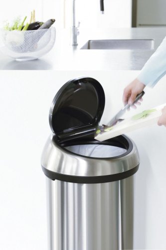 Мусорное ведро Brabantia Touch Bin 484506 фото 3