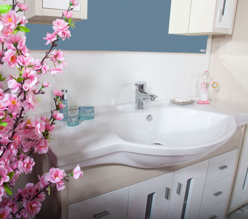 Мебель для ванной Бриклаер Бали 120 светлая лиственница, белый глянец фото 3