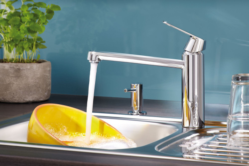 Смеситель Grohe Eurosmart Cosmopolitan 30193000 для кухонной мойки фото 5