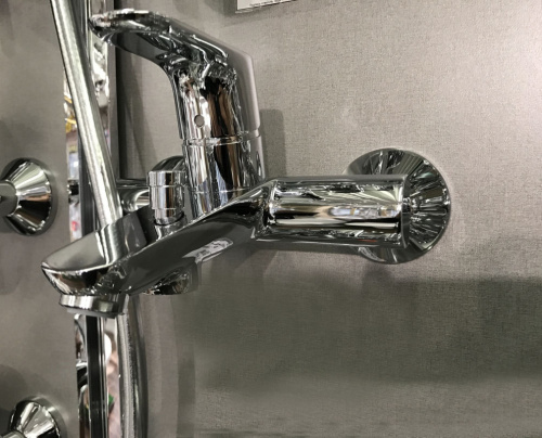Смеситель Hansgrohe Focus E2 31940000 для ванны с душем фото 6