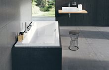 Акриловая ванна Ravak Formy 01 180x80 с ножками