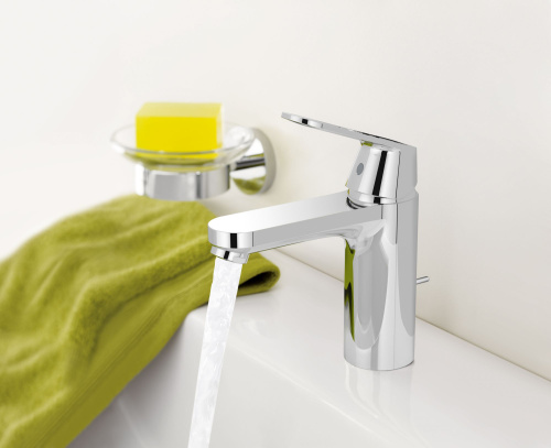Смеситель Grohe Eurosmart Cosmopolitan 23325000 для раковины фото 2