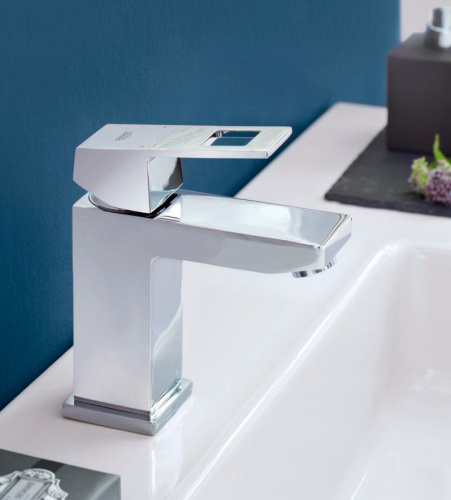 Смеситель Grohe Eurocube 23132000 для раковины фото 2