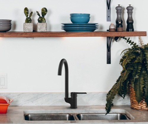 Смеситель GPD Atros MTE65-SG для кухонной мойки, черный фото 3