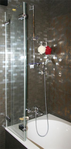 Шторка на ванну GuteWetter Trend Pearl GV-862B левая 100 см стекло бесцветное, фурнитура хром фото 3