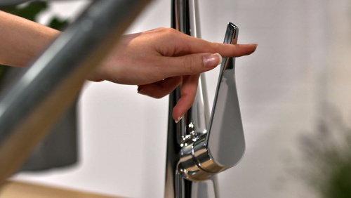 Смеситель Hansgrohe Metris 14821000 для кухонной мойки фото 5