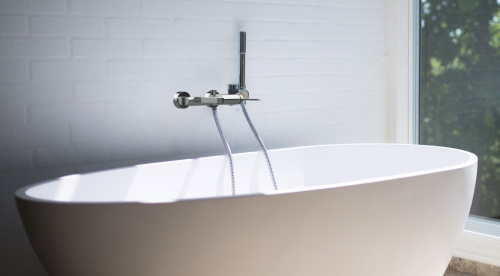 9 100 руб. Смеситель GPD Gildo MBB165 для ванны с душем, хром фото 2 Смеситель GPD Gildo MBB165 для ванны с душем, хром фото 2