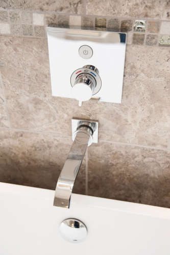 Термостат Hansgrohe ShowerSelect 15762000 для душа фото 3