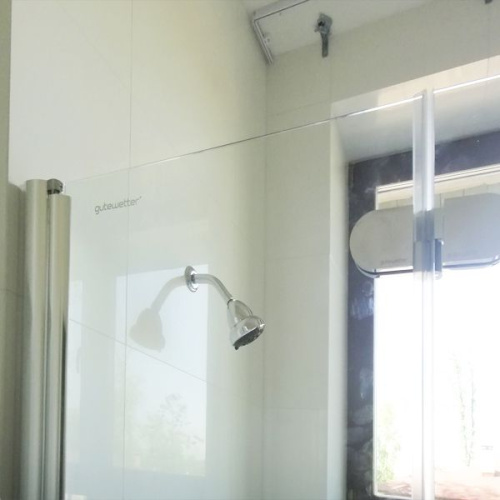 Шторка на ванну GuteWetter Lux Pearl GV-102 левая 110 см стекло бесцветное, профиль хром фото 3