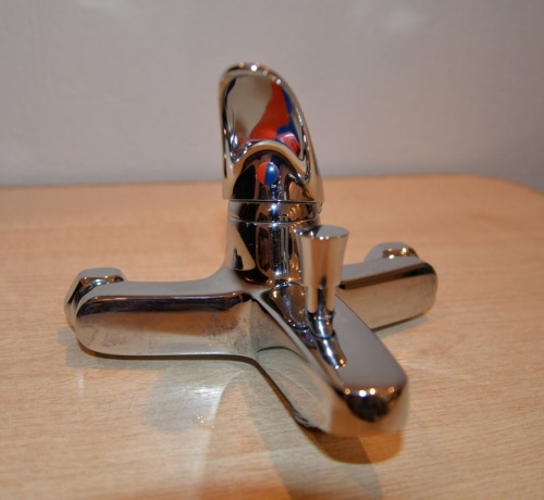 6 540 руб. Смеситель Vidima Орион BA004AA для ванны с душем фото 4 Смеситель Vidima Орион BA004AA для ванны с душем фото 4