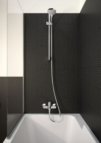 Душевой комплект Hansgrohe Logis 71605000 смеситель + душевой гарнитур + шланговое подключение фото 3