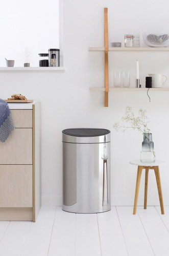 Мусорное ведро Brabantia Touch Bin New 112881