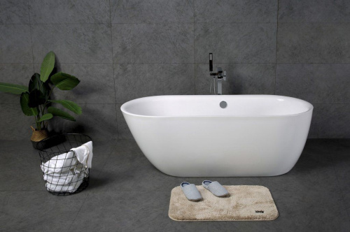 Акриловая ванна BelBagno BB203-1800-830 180x80 фото 2