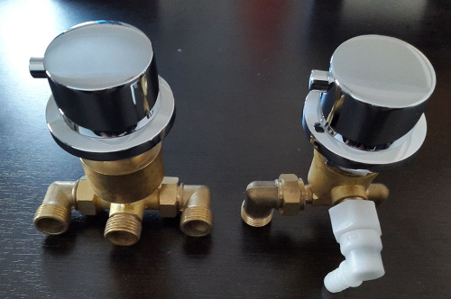 120 100 руб. Душевая кабина Grossman GR-128 L 135x90 см белая фото 6 Душевая кабина Grossman GR-128 L 135x90 см белая фото 6