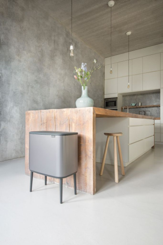 Мусорное ведро Brabantia Bo Touch Bin 316142 23 + 11 л фото 2