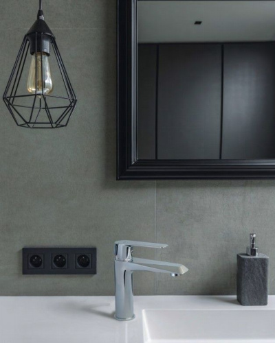 9 970 руб. Смеситель Omnires Astoria 5610 для раковины, хром фото 2 Смеситель Omnires Astoria 5610 для раковины, хром фото 2