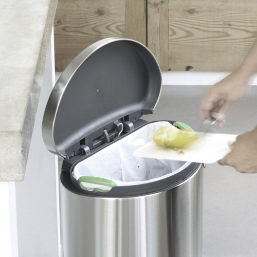 Мусорное ведро Brabantia FlatBack 482007 фото 4 Мусорное ведро Brabantia FlatBack 482007 фото 4