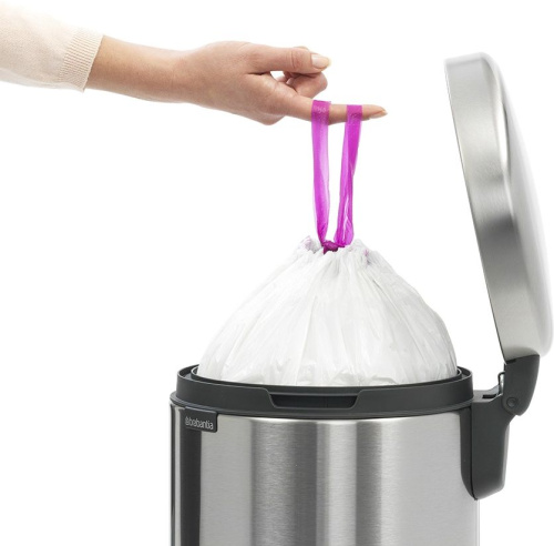 Мусорное ведро Brabantia NewIcon 112041 фото 7 Мусорное ведро Brabantia NewIcon 112041 фото 7