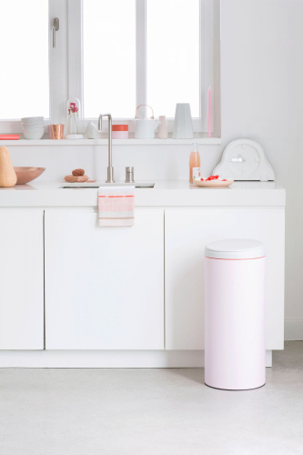 Мусорное ведро Brabantia 106941 фото 5 Мусорное ведро Brabantia 106941 фото 5