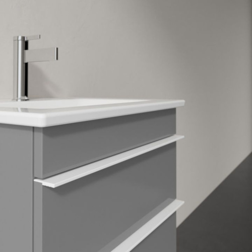 Мебель для ванной Villeroy & Boch Venticello 46 glossy grey, с белыми ручками фото 4